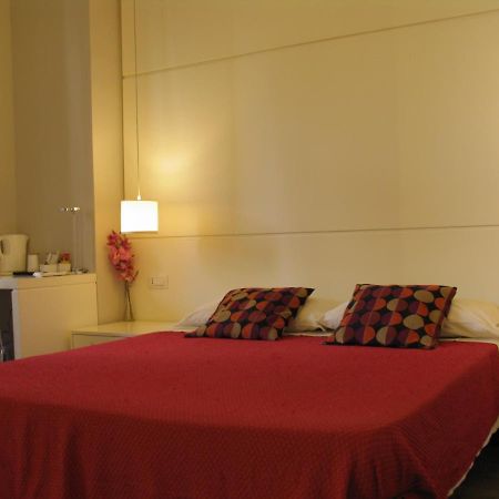 Dea Roma Inn Экстерьер фото