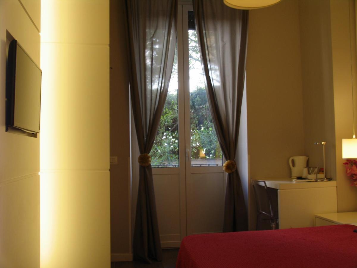 Dea Roma Inn Экстерьер фото