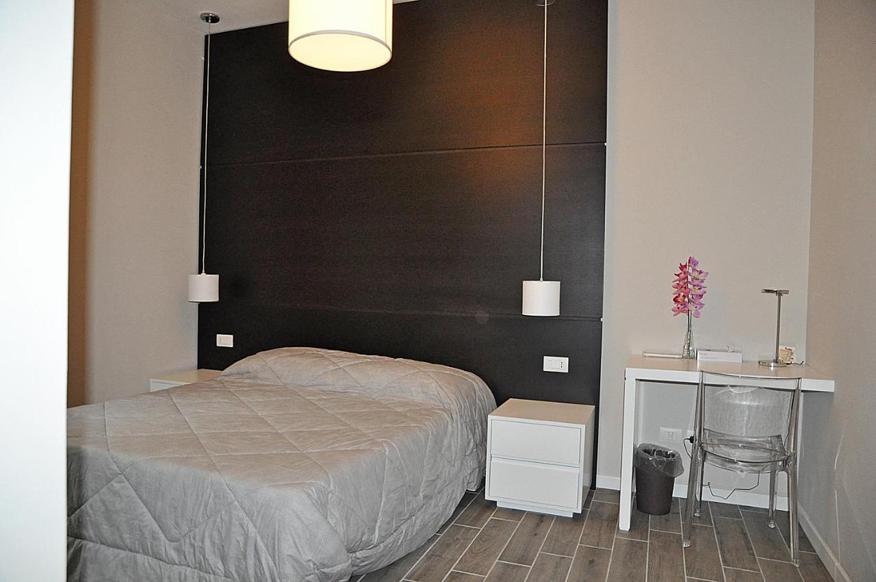 Dea Roma Inn Экстерьер фото
