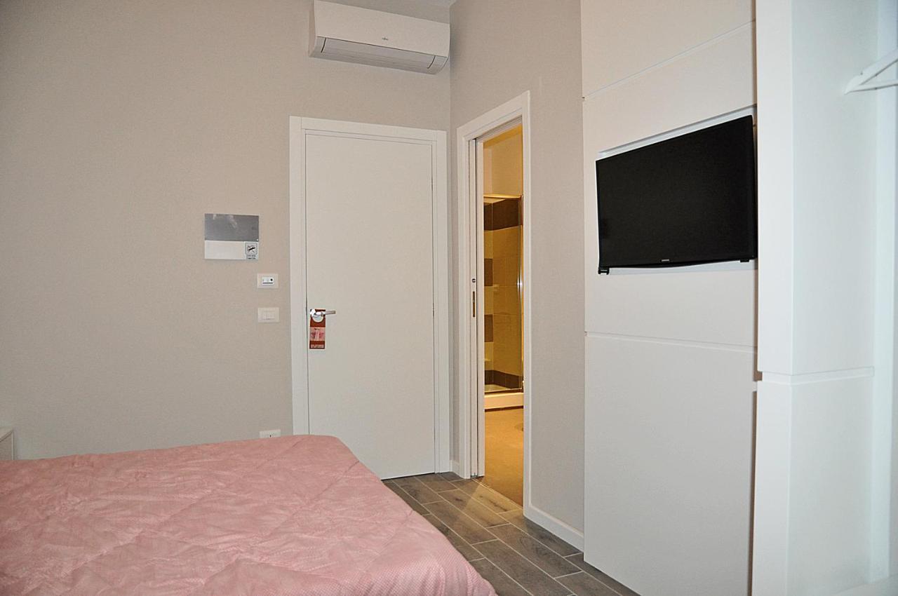 Dea Roma Inn Экстерьер фото
